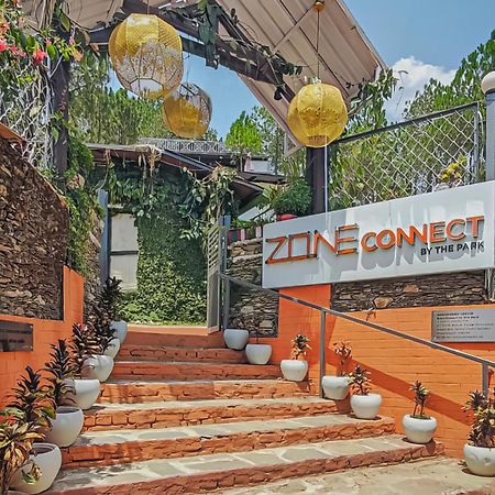 Zone Connect By The Park, Lansdowne Hotell Exteriör bild