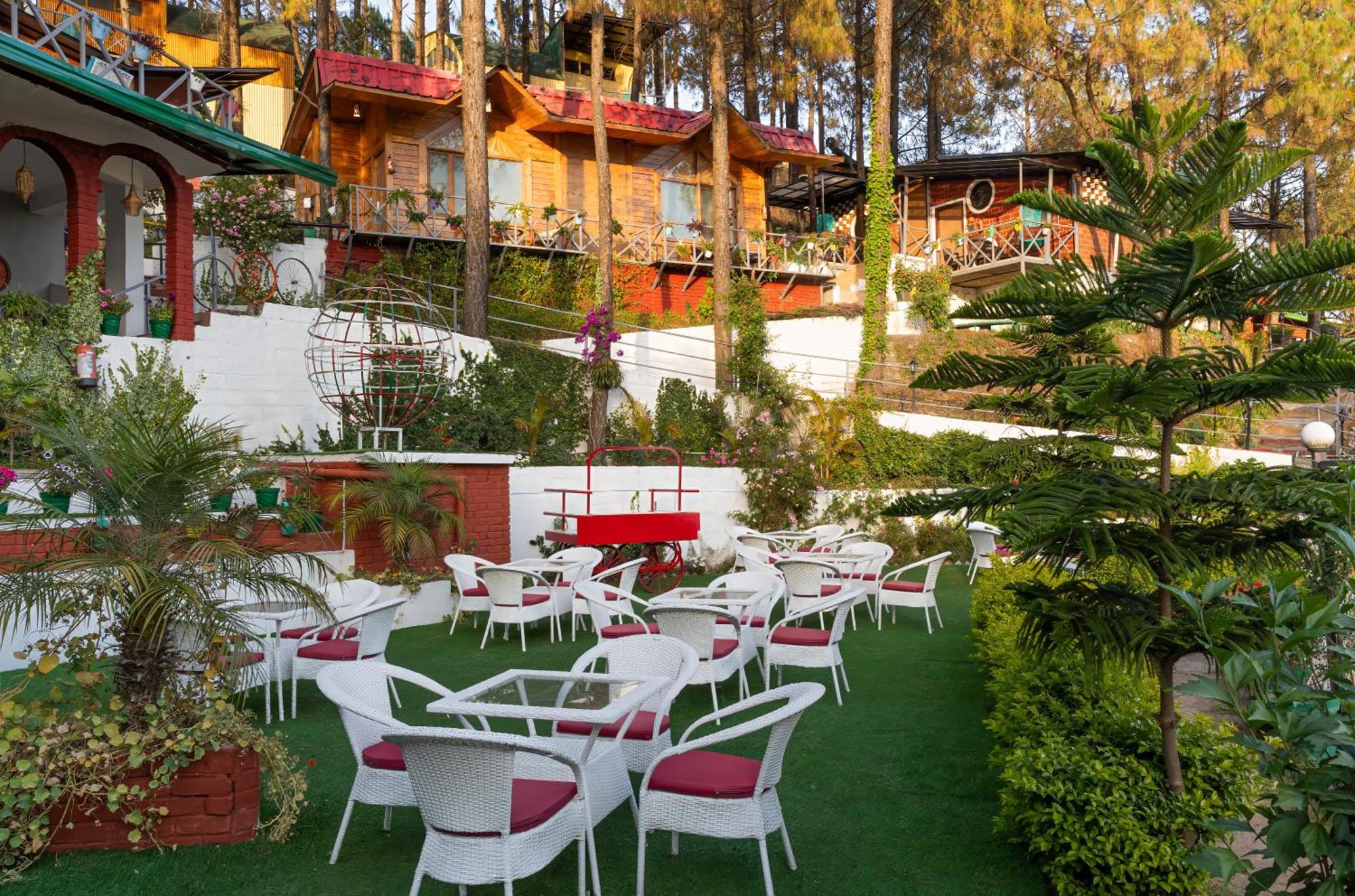 Zone Connect By The Park, Lansdowne Hotell Exteriör bild
